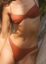 Flamands Rhyolite Red